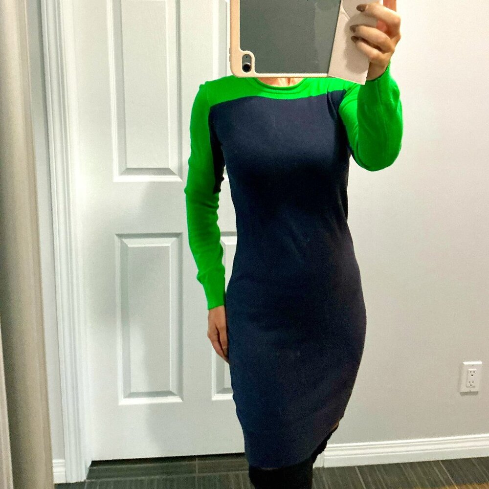 Michael Kors chic Knit navy/green sweater dress with gold zipper size x/s